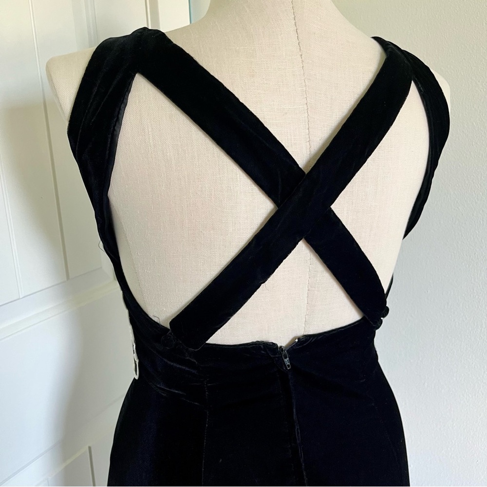 Vintage Scott McClintock Floor Length Embroidered Velvet Evening Dress with Slit - Picture 5 of 12